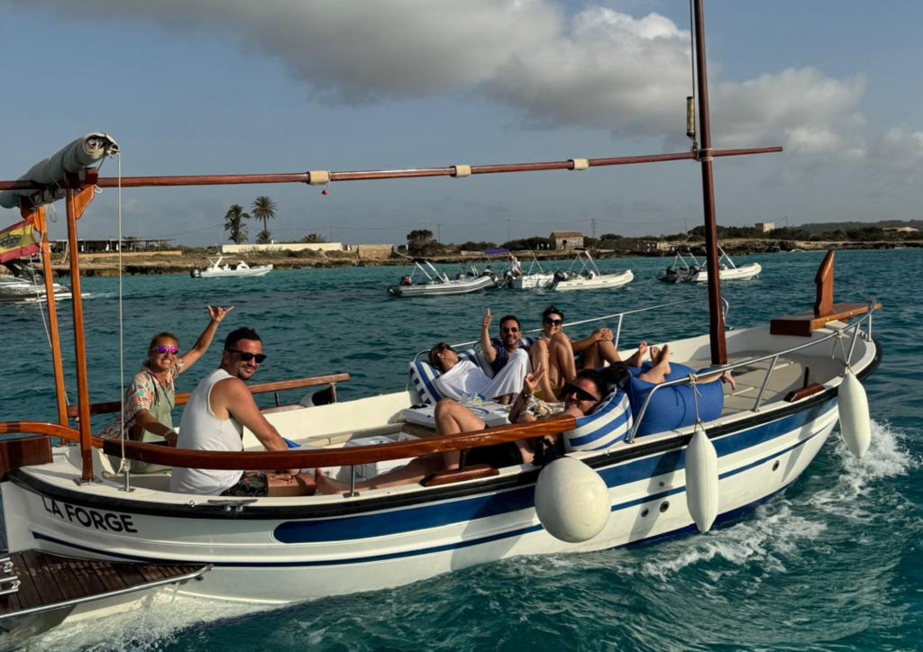 Paseo en barco "menorquina"